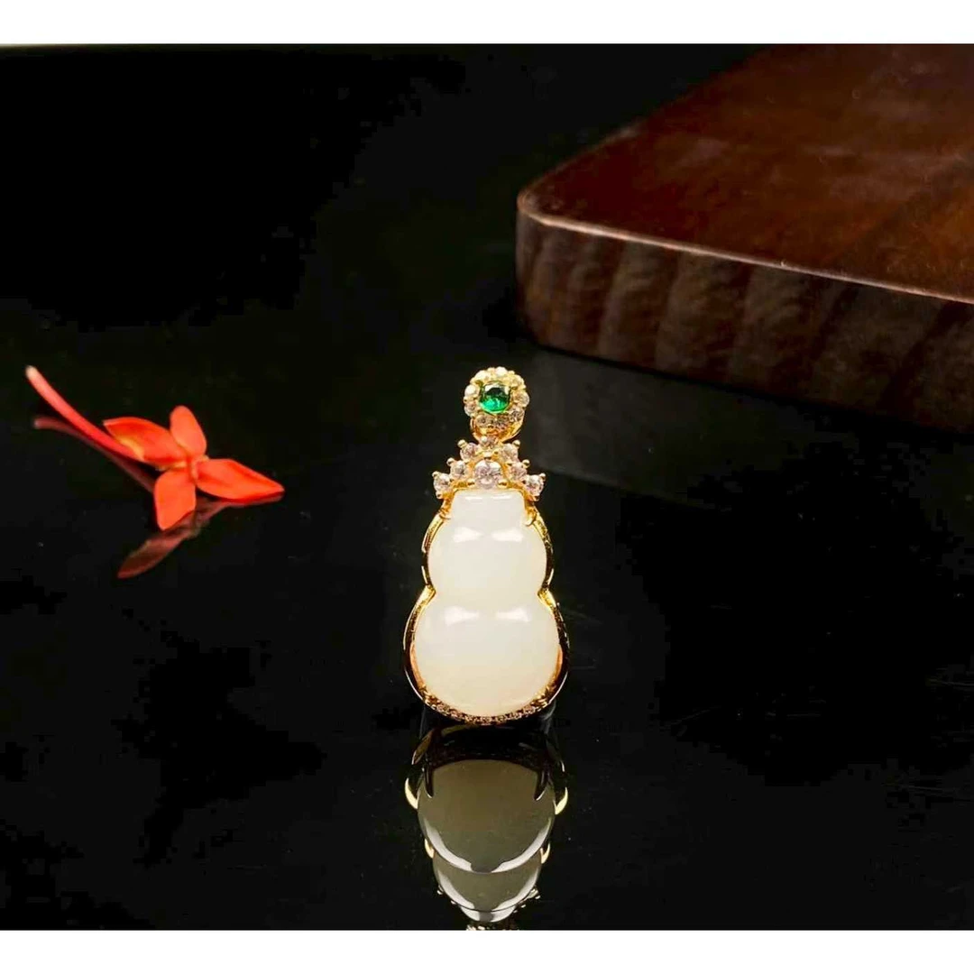 【麦子家族年终大促】天然和田玉吊坠S925银多样性发1 D3250