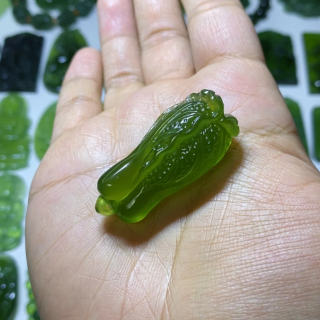 【闪购商品】未镶嵌蛇纹石玉颈饰春*影