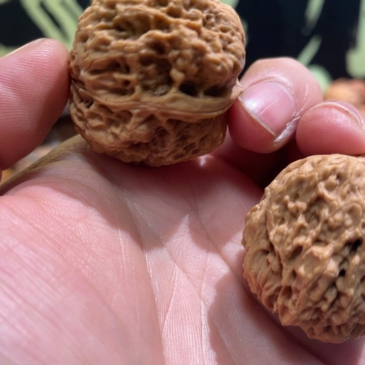 文玩核桃把件编号6