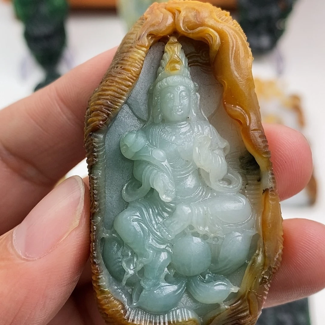 定制翡翠未镶嵌石窟观音