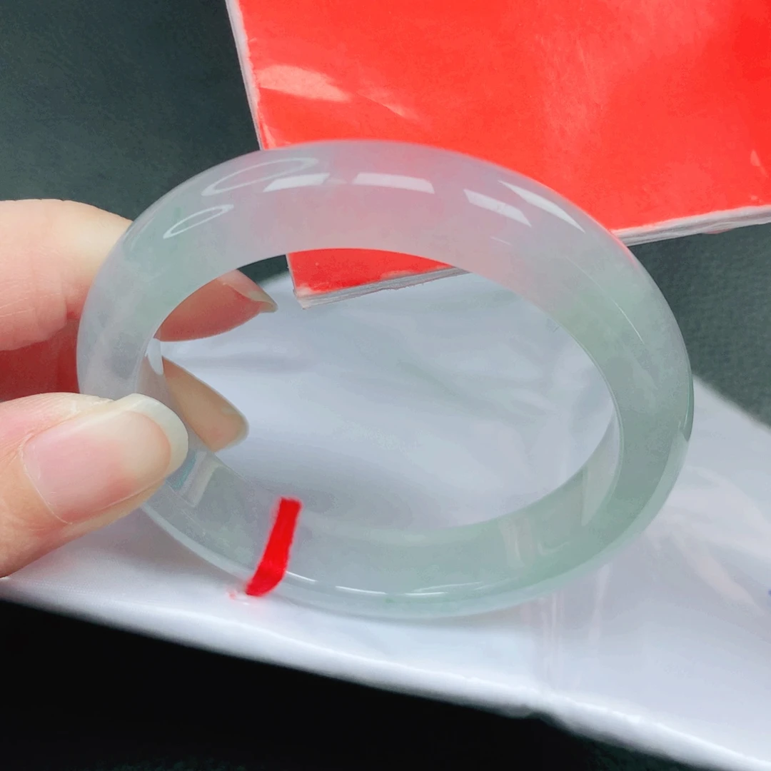 翡翠未镶嵌手镯50圈