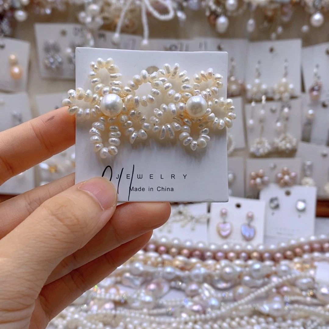 银S925镶嵌淡水珍珠耳饰?****