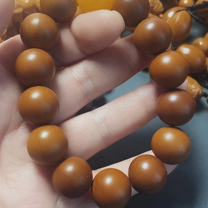 橄榄核，正圆光珠，工艺