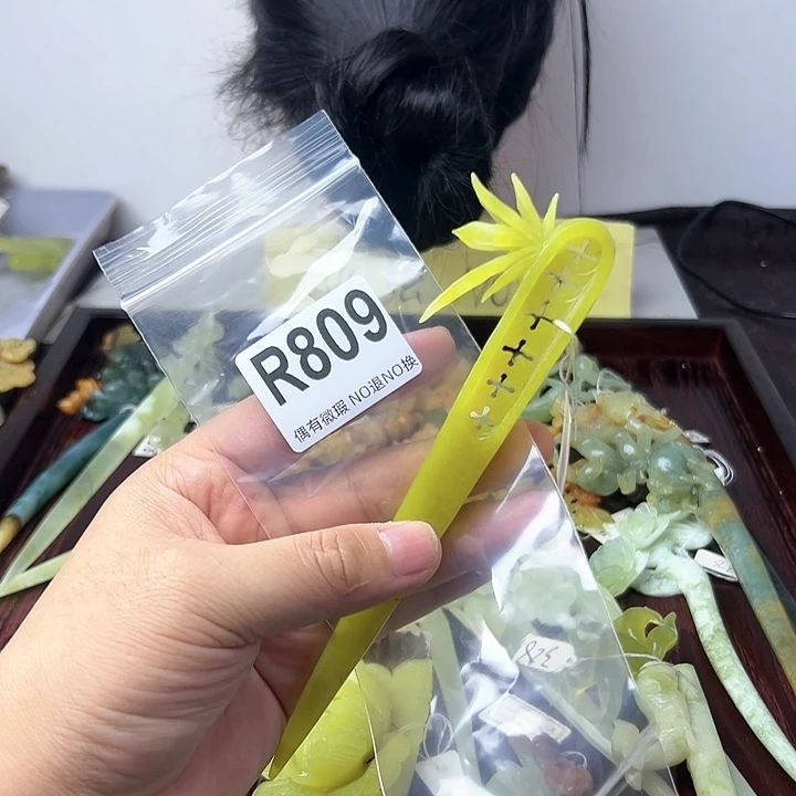 蛇纹石玉发饰合金?***?