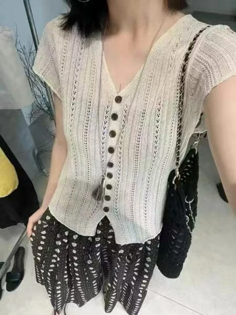 小熊家 小精致镂空短袖 2025新款韩系短袖女