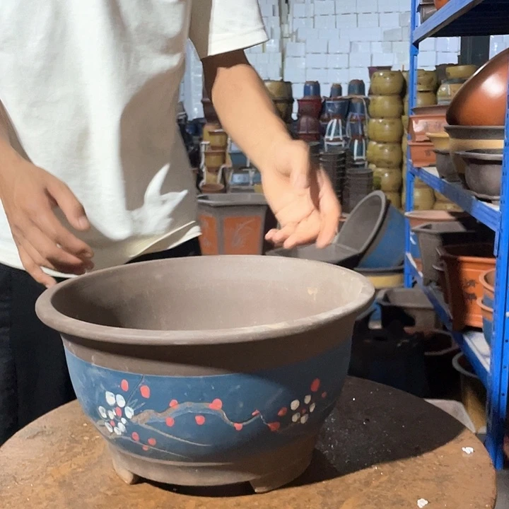 蓝色富贵点彩大花盆