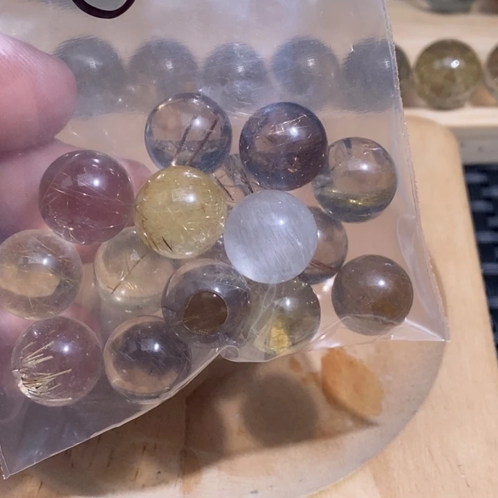 赵****未镶嵌手链发晶未镶嵌发晶
