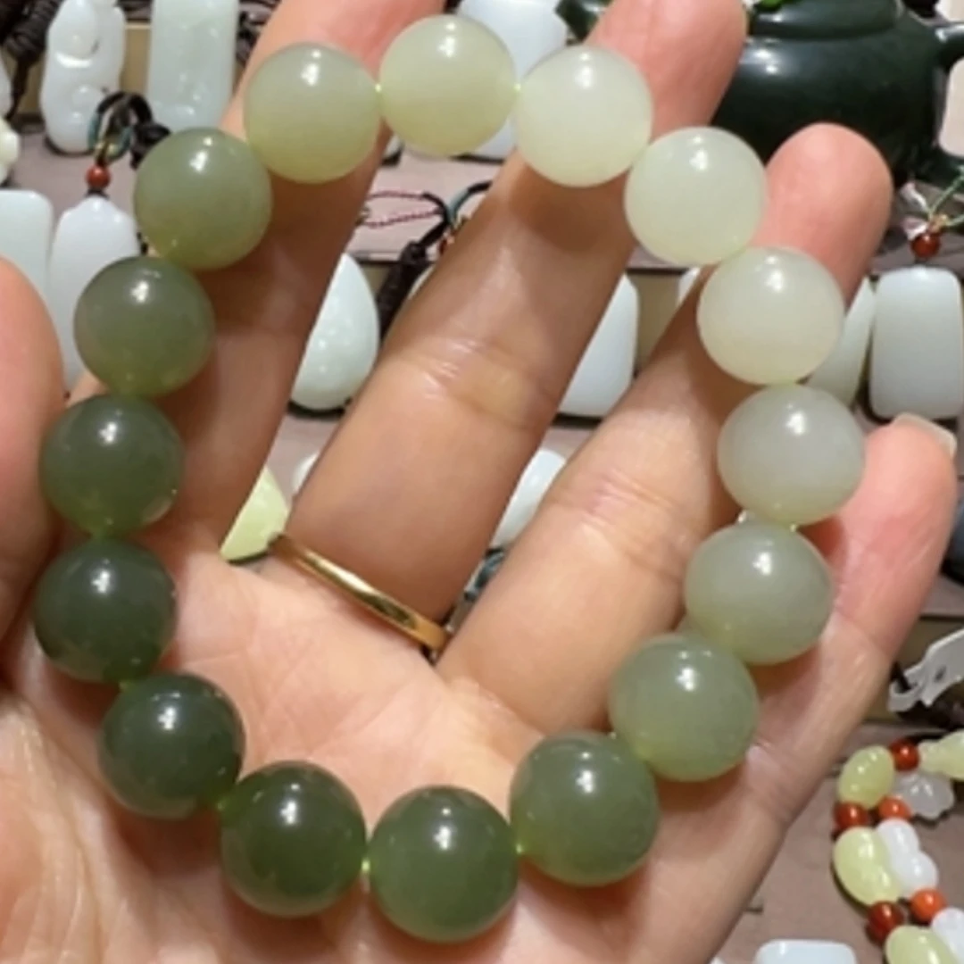 【闪购商品】未镶嵌和田玉车挂