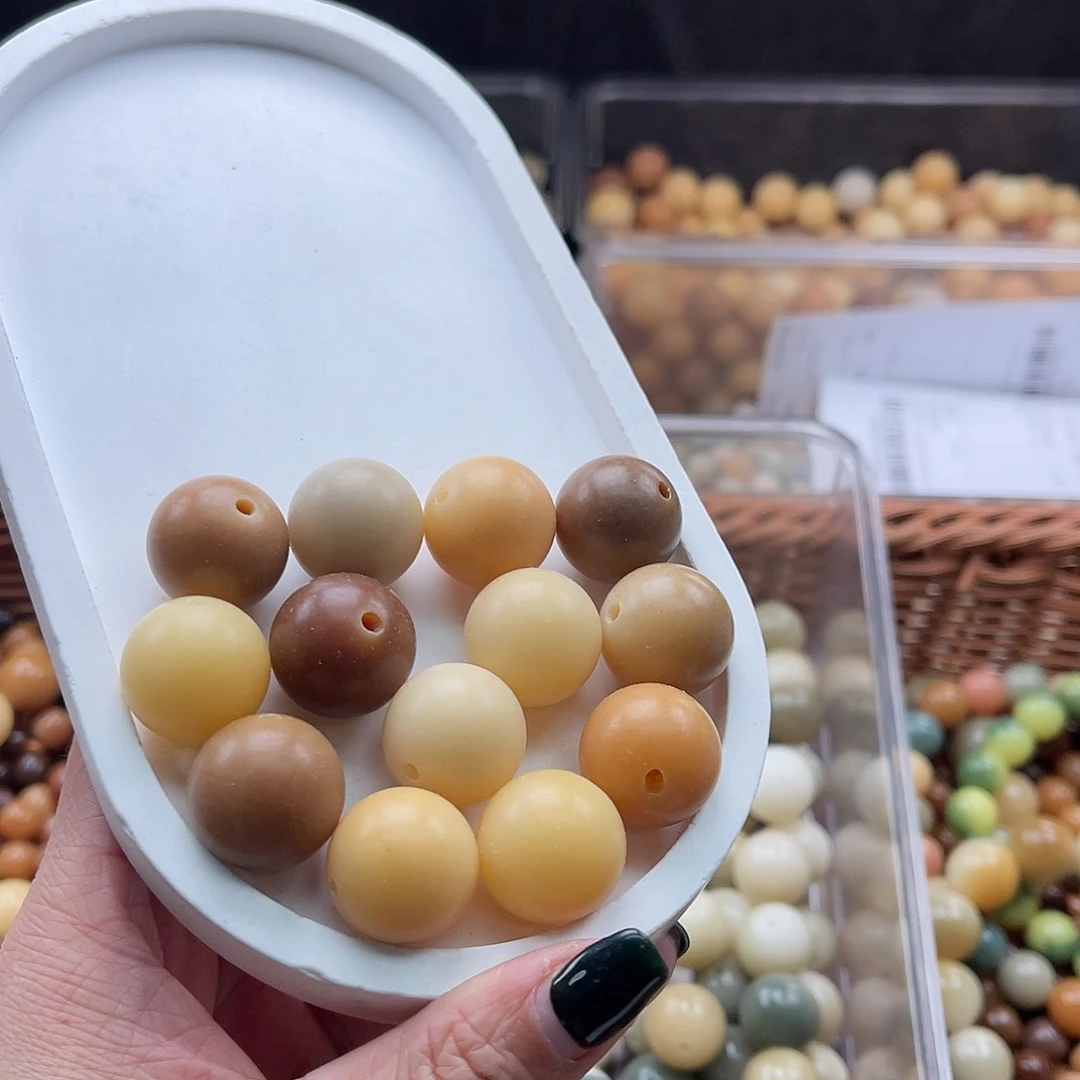 白玉菩提吊坠B/19mm/10+10颗瑕疵