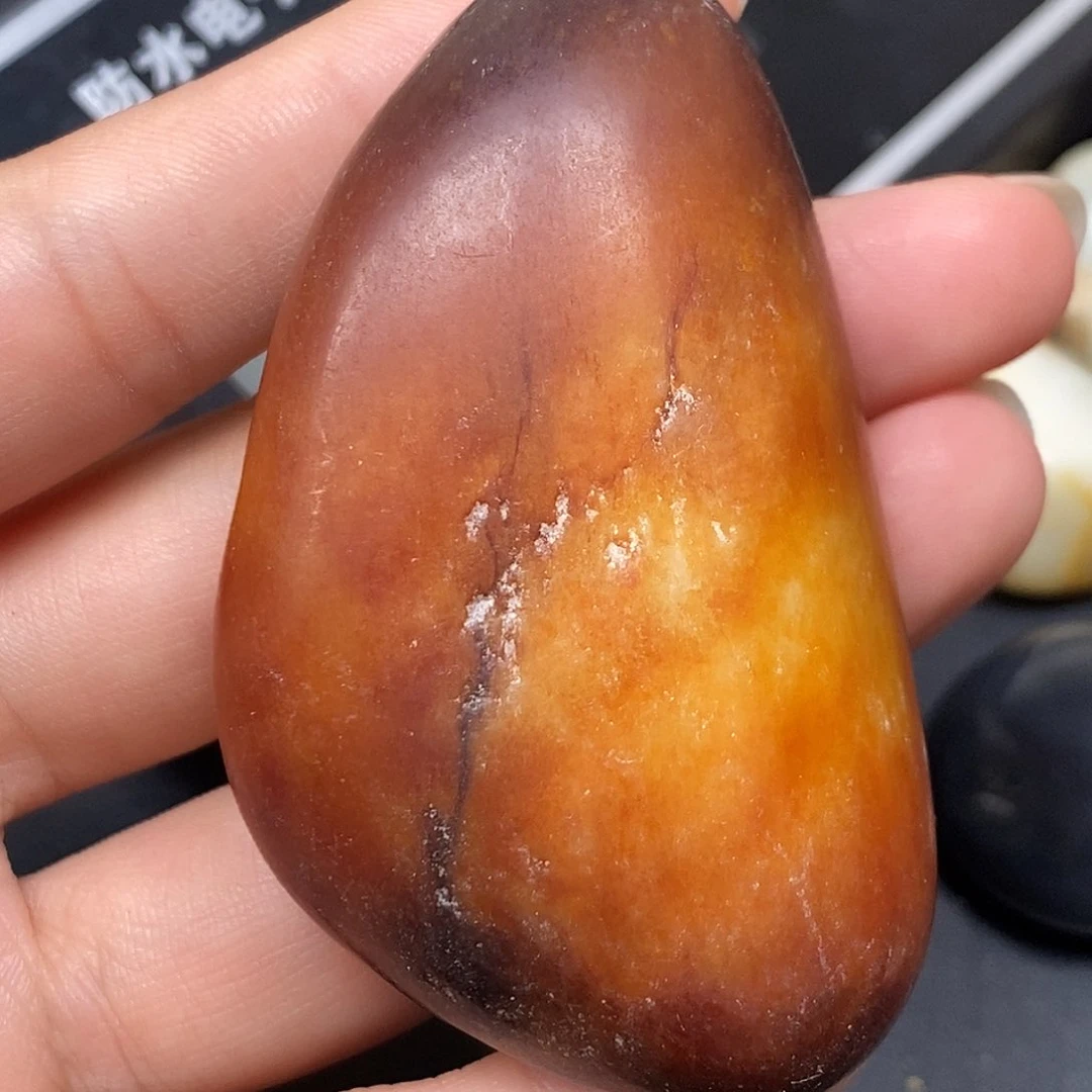 和田玉（糖玉）未镶嵌挂件