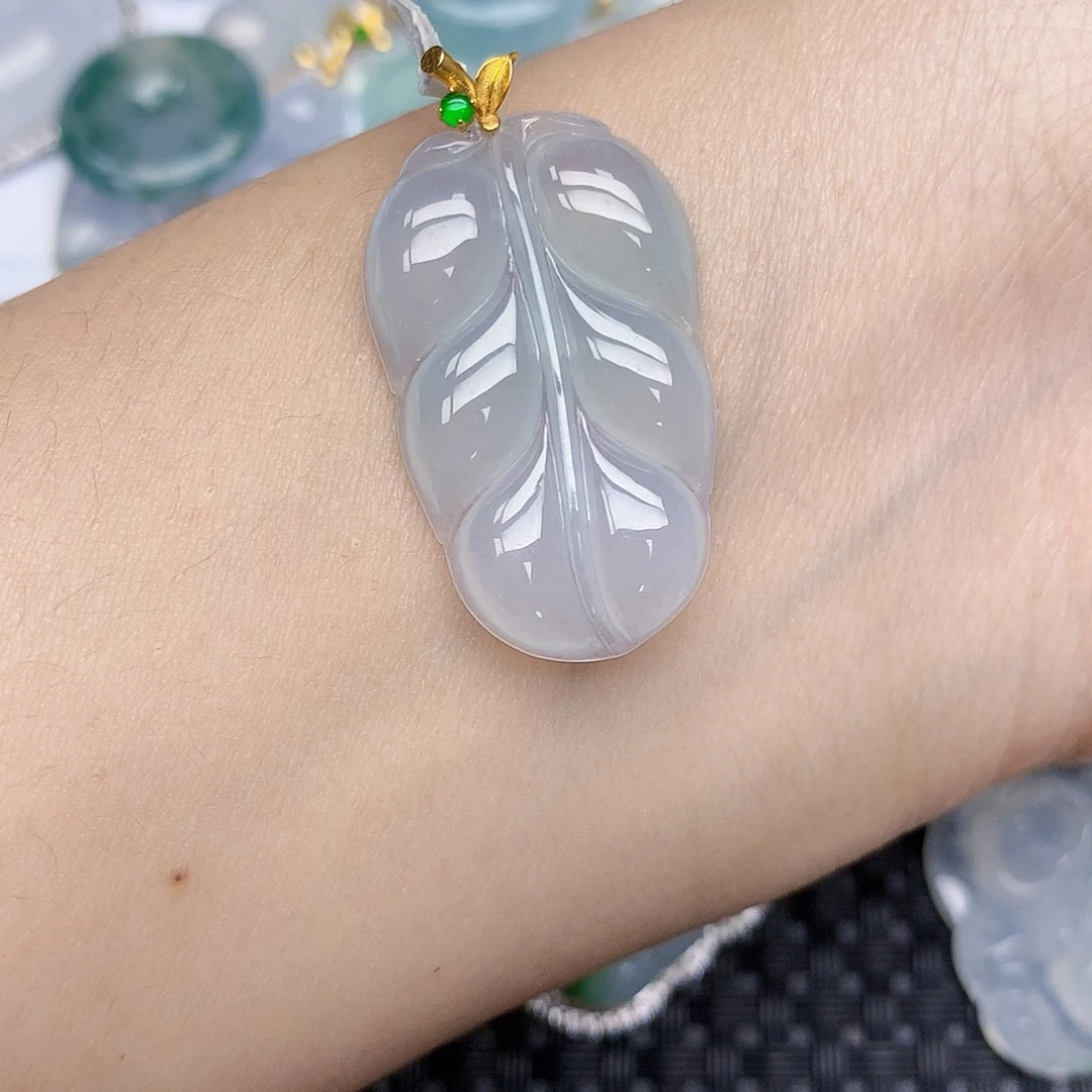 翡翠18K金镶嵌颈饰天然缅甸翡翠a货百元以上9元证书费自理