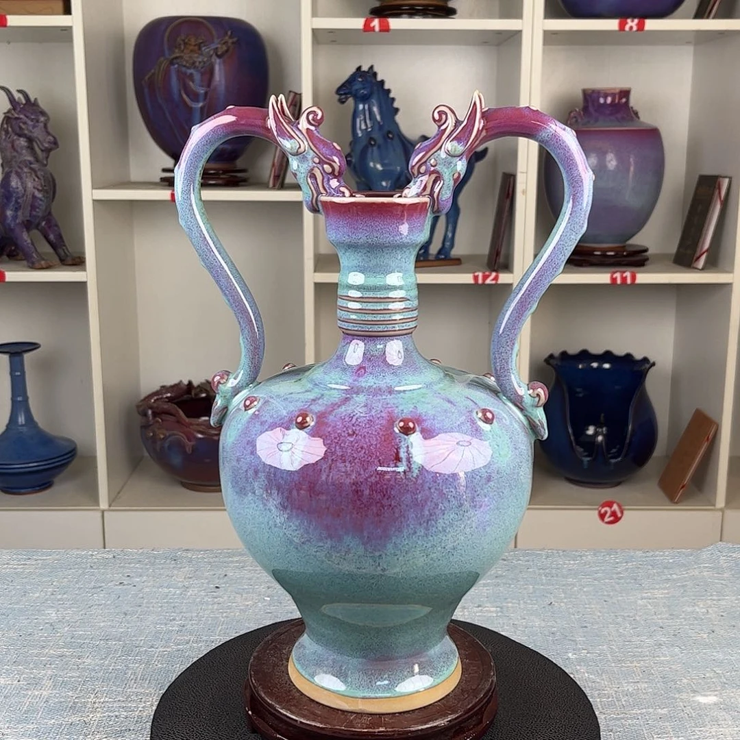 瓷片双龙瓶珍品收藏