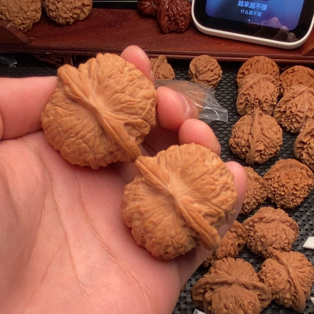 吊坠文玩核桃丰****王学麒麟