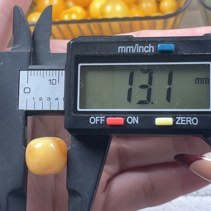 蜜蜡裸石未镶嵌微瑕妖花老型珠13mm