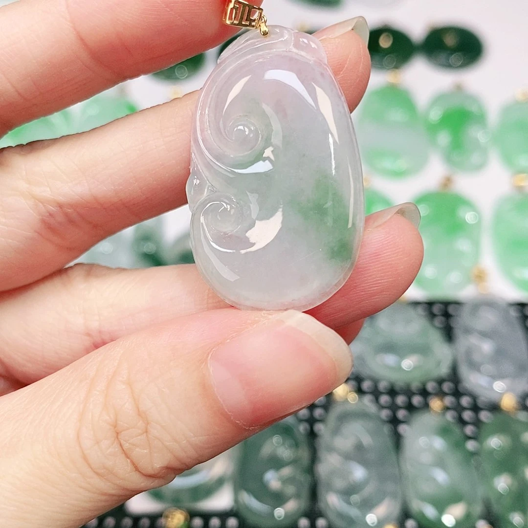 翡翠吊坠(不含链)18K金镶嵌