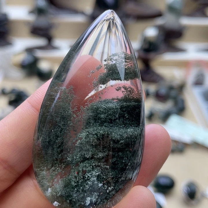 未镶嵌颈饰水晶巴西绿幽灵聚宝盆定制