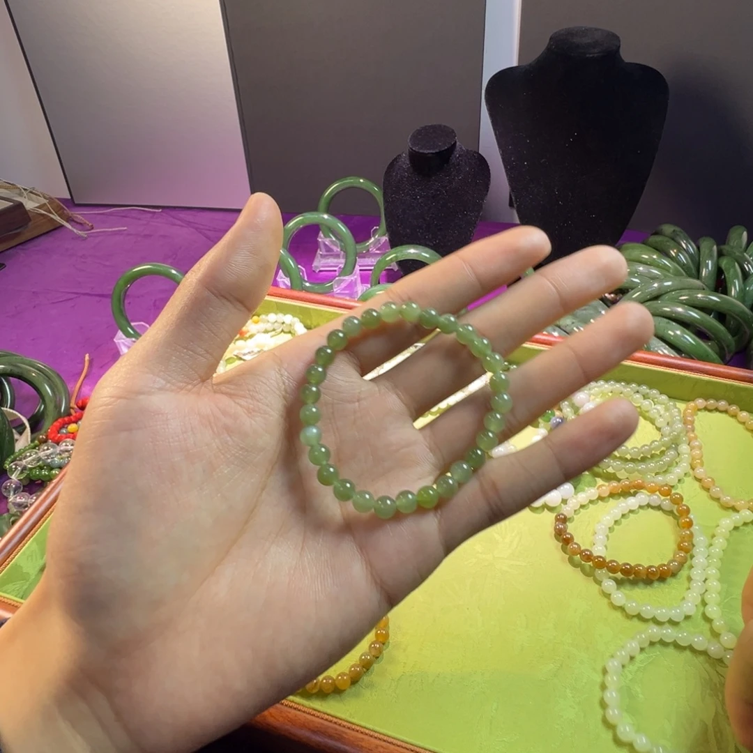 和田玉未镶嵌手链