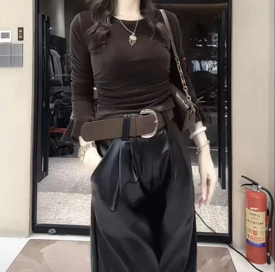 秋季气质百搭打底上衣高腰直筒显瘦阔腿女装