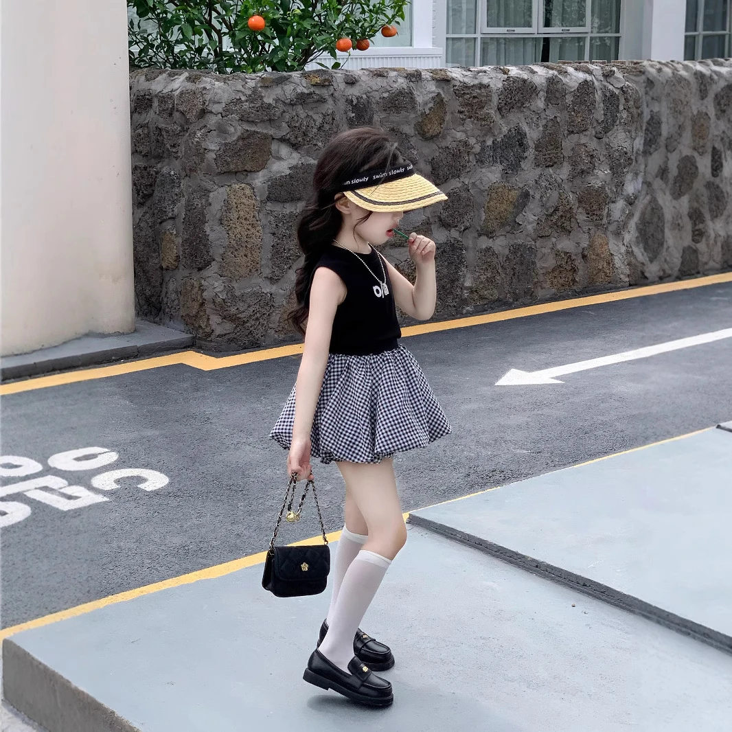 女童套装2025夏季新款儿童韩版字母背心宝宝复古格子蓬蓬花苞裙裤