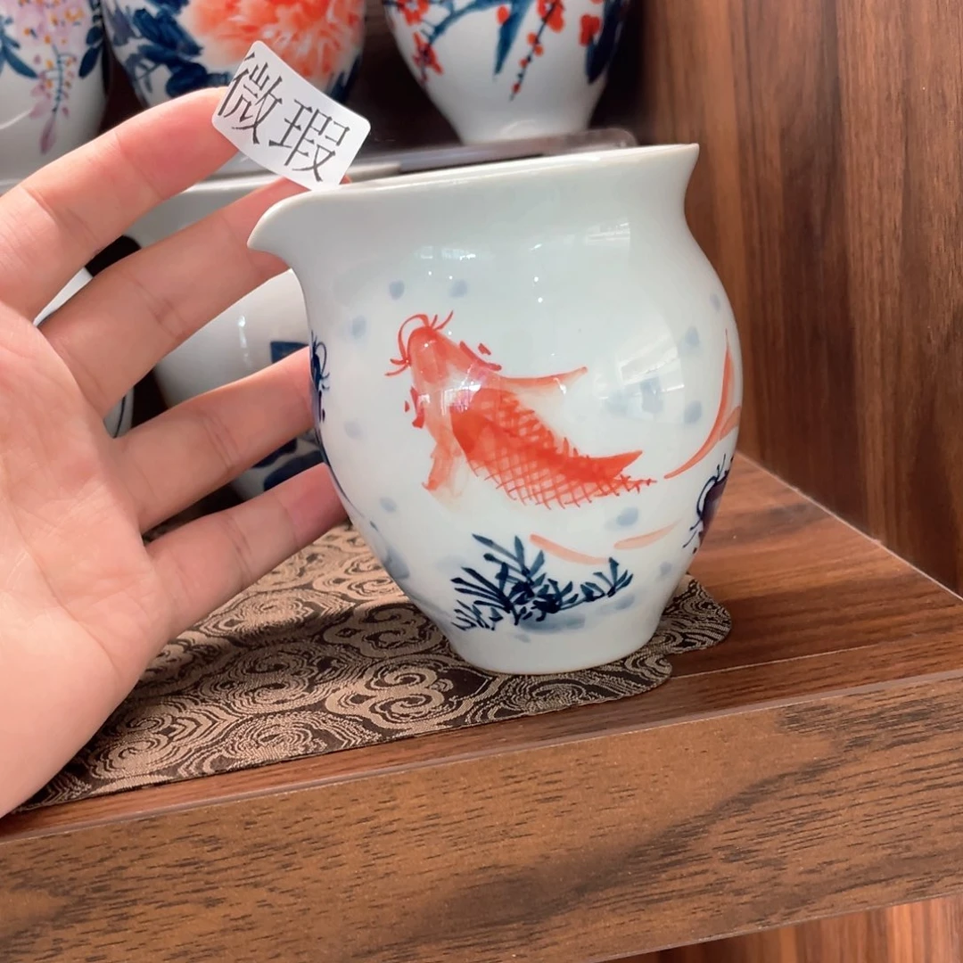 釉下手绘茶具微瑕