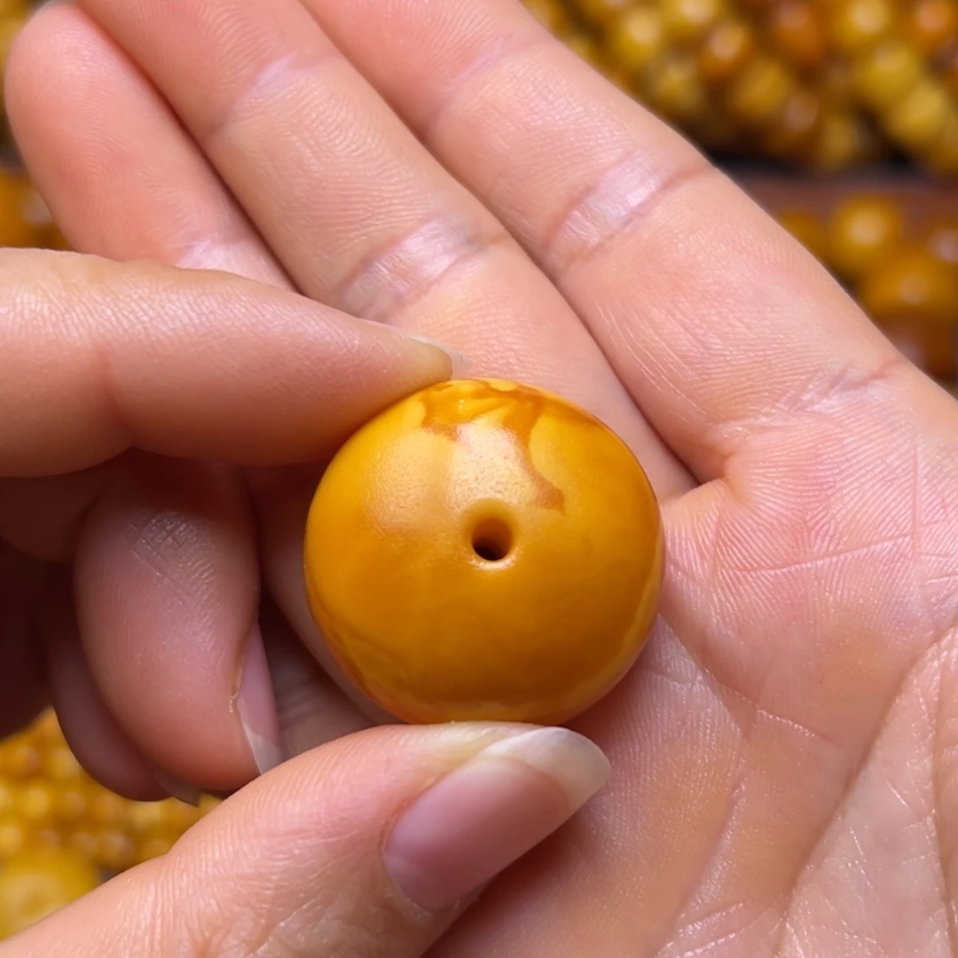 蜜蜡未镶嵌吊坠(不含链)