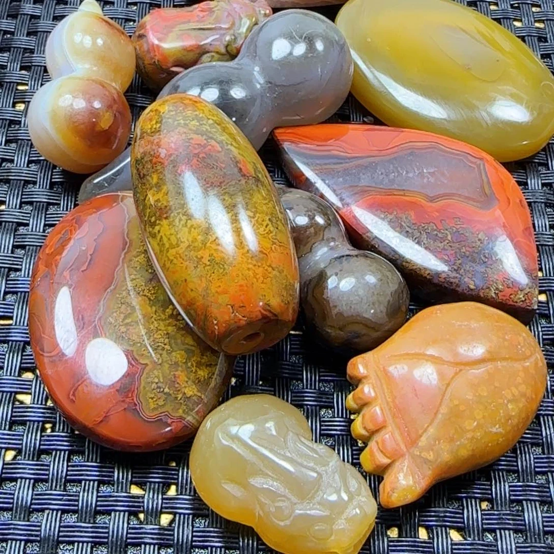 玛瑙/玉髓吊坠未镶嵌亿**成