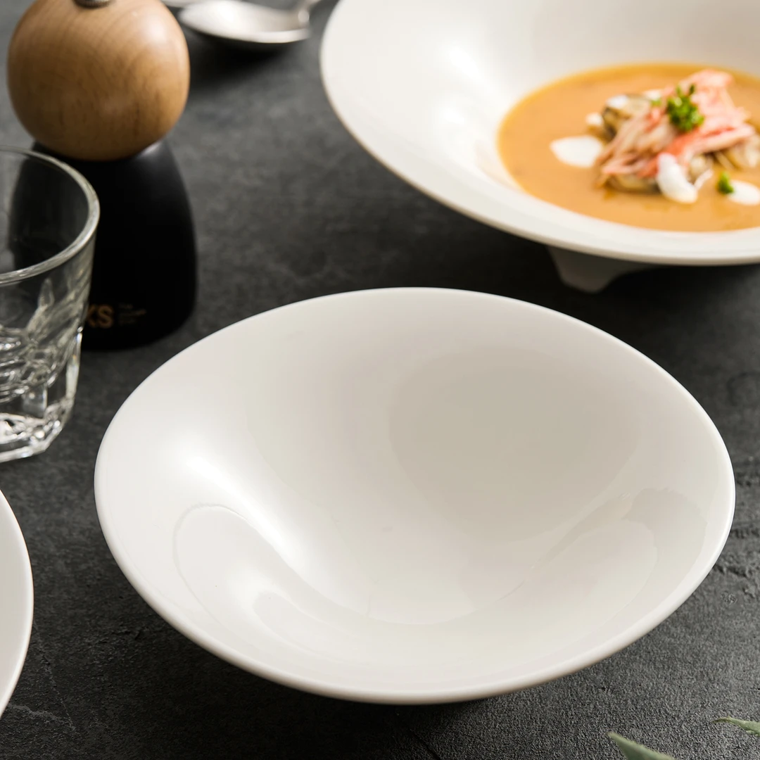 德化白瓷餐具2025新款特别好看的高级感的精致家用的陶瓷盘子餐盘