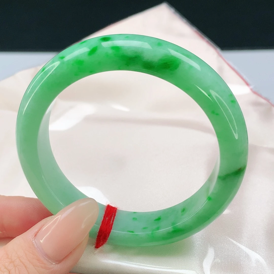 未镶嵌手镯翡翠814