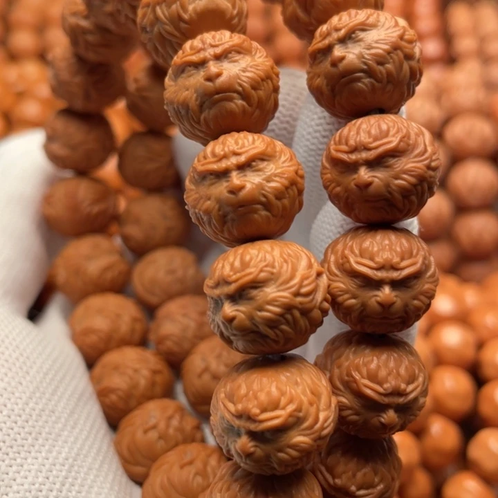 猴头核桃吊坠牛*斗战胜佛