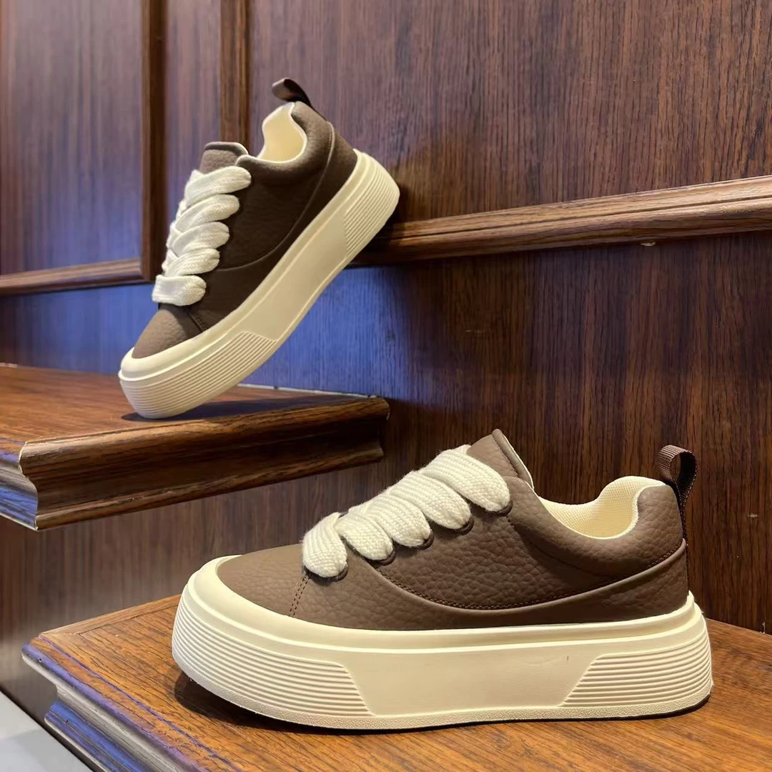 男鞋2025厚底时尚秋季纯色百搭舒适增高休闲鞋韩版小白鞋圆头鞋子