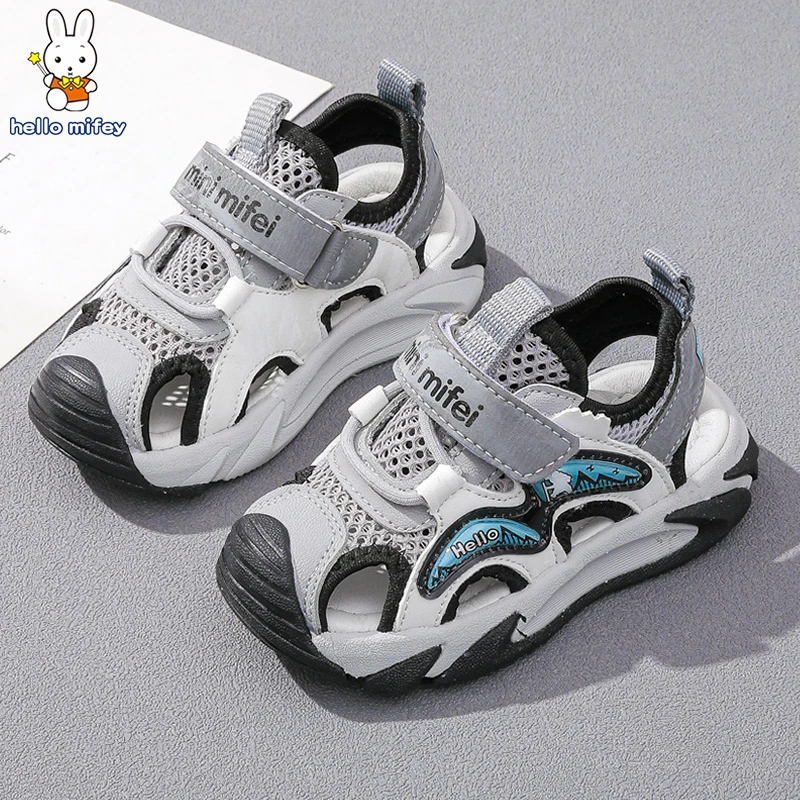 【班纳米菲】2025夏季新款儿童软底软面柔软舒适防踢防撞溯溪凉鞋