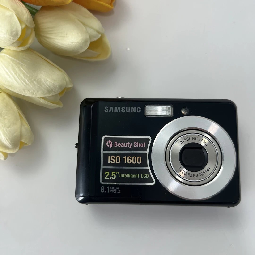 95新 Samsung/三星 三星ES10 810W像素 3倍光变 柔焦复古冷白皮