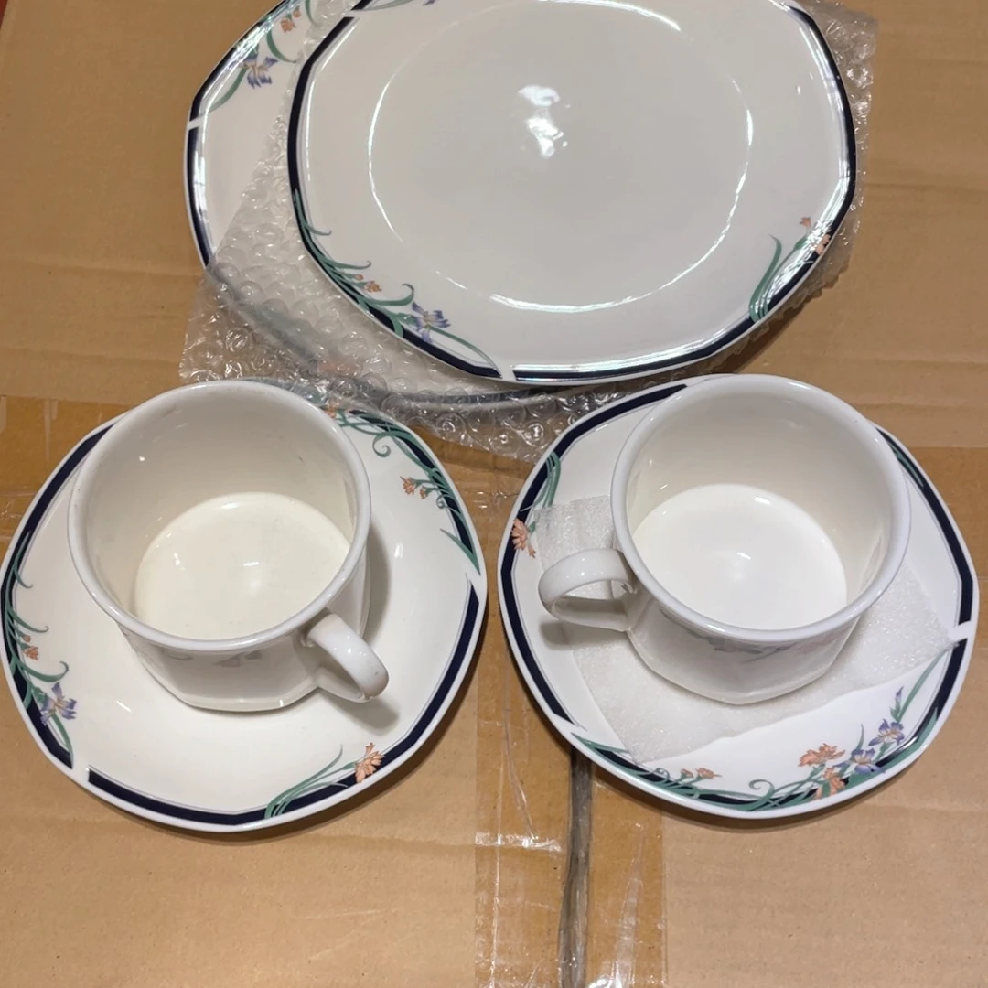 胡*右工艺美术品陶瓷艺术