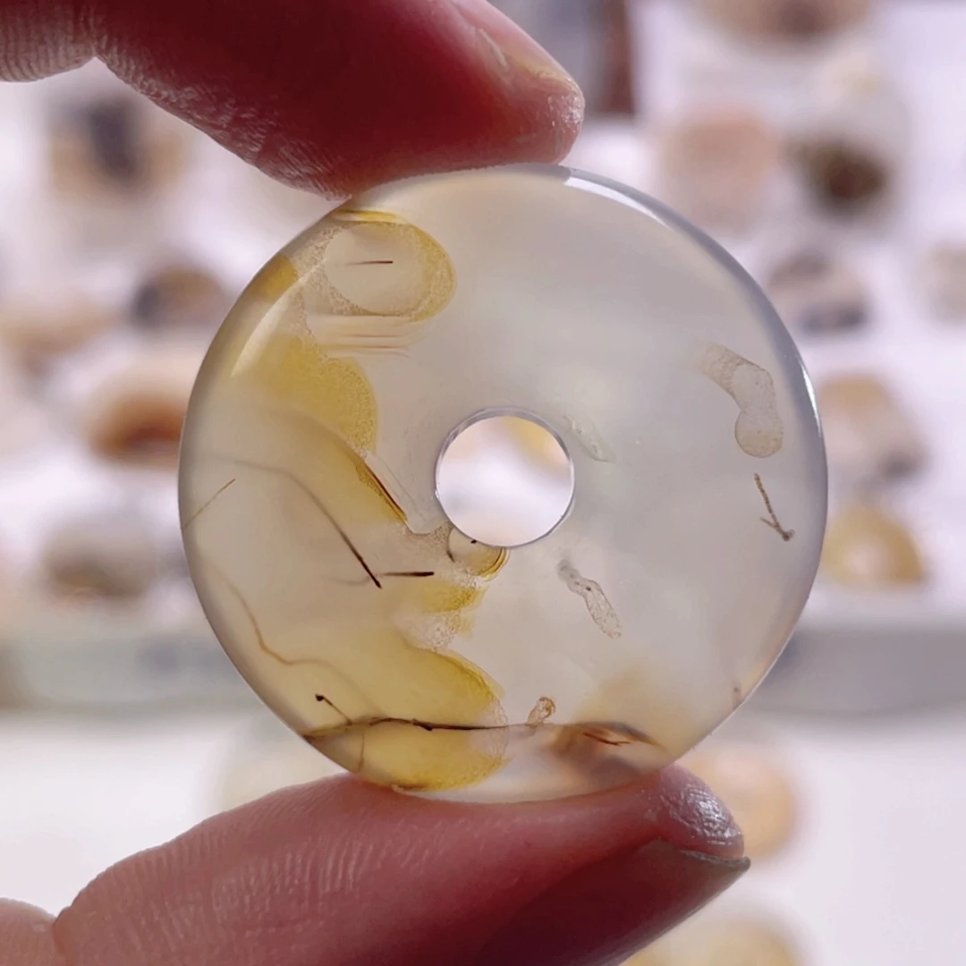 玛瑙/玉髓颈饰未镶嵌