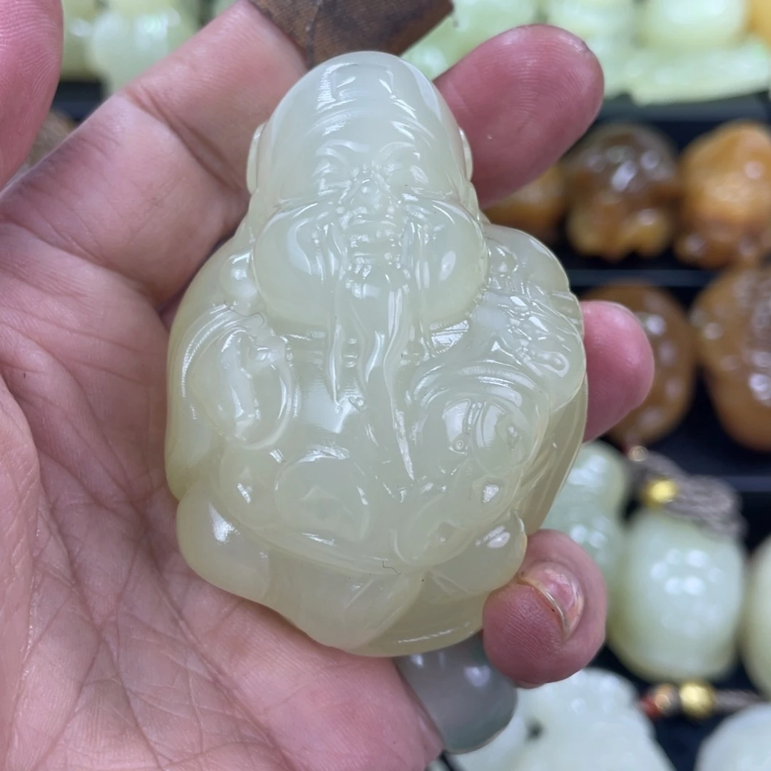 郑***z昆仑山料手把观赏