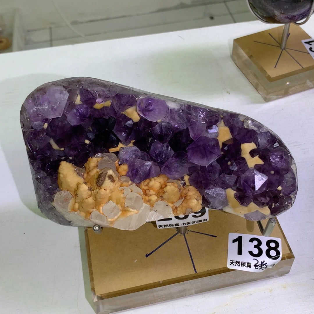 水晶摆件未镶嵌1