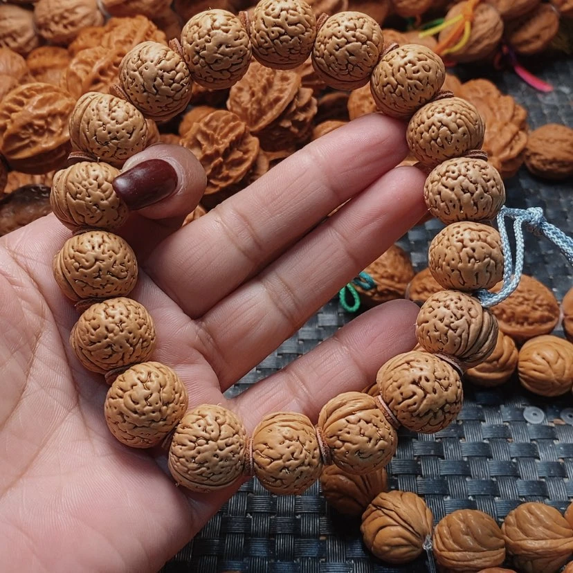 【闪购商品】文玩核桃吊坠桃核