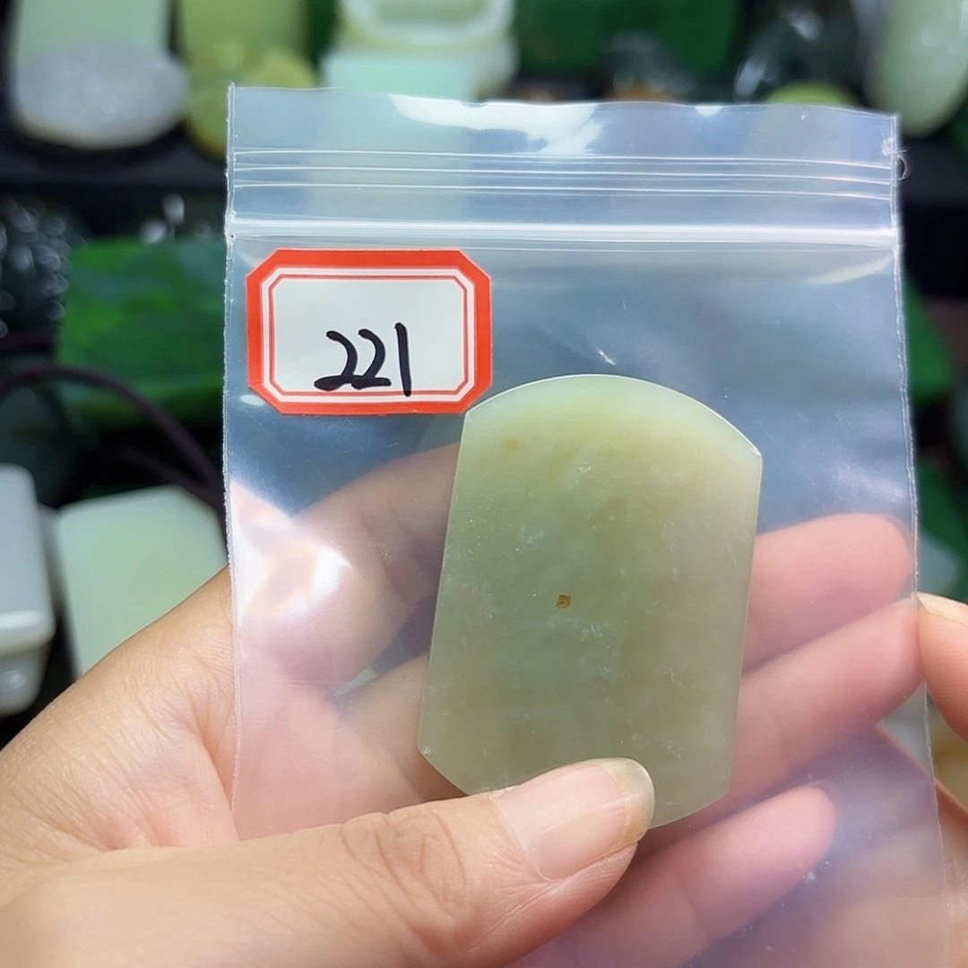和田玉未镶嵌珠宝半成品