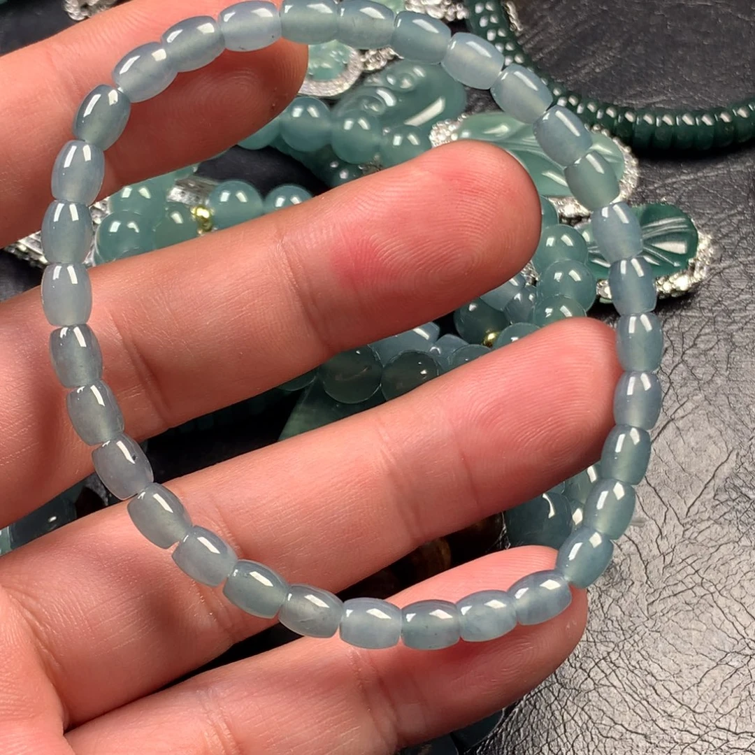 翡翠未镶嵌颈饰细直切