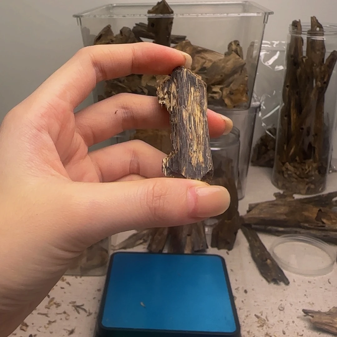 沉香沉香碎屑海南白棋 60