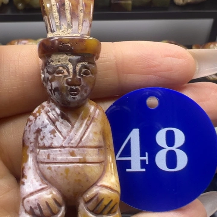 和田玉（糖玉）未镶嵌挂件