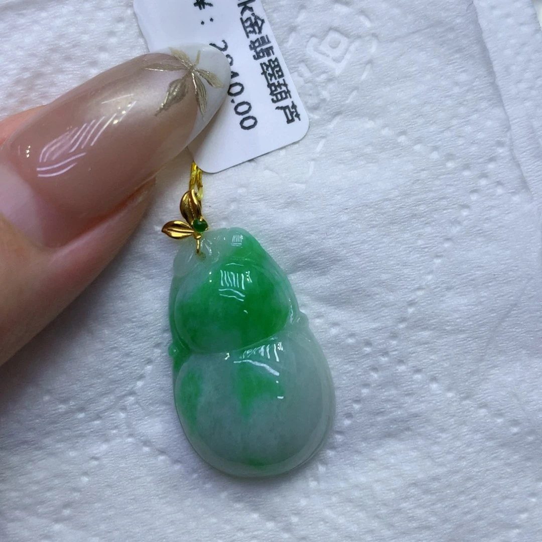颈饰18K金镶嵌翡翠翡翠