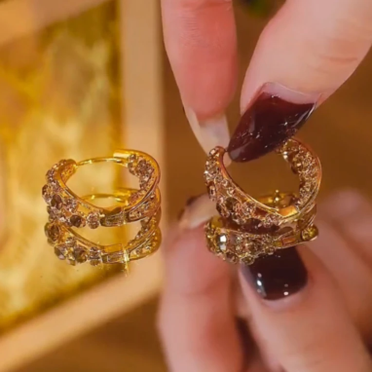 铜合金锆石耳饰 2025款新咖色满钻圈圈耳扣小众设计高级耳环耳饰