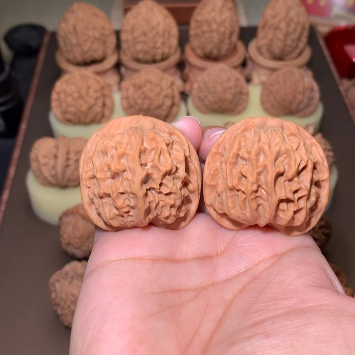 核桃文玩核桃把件天地