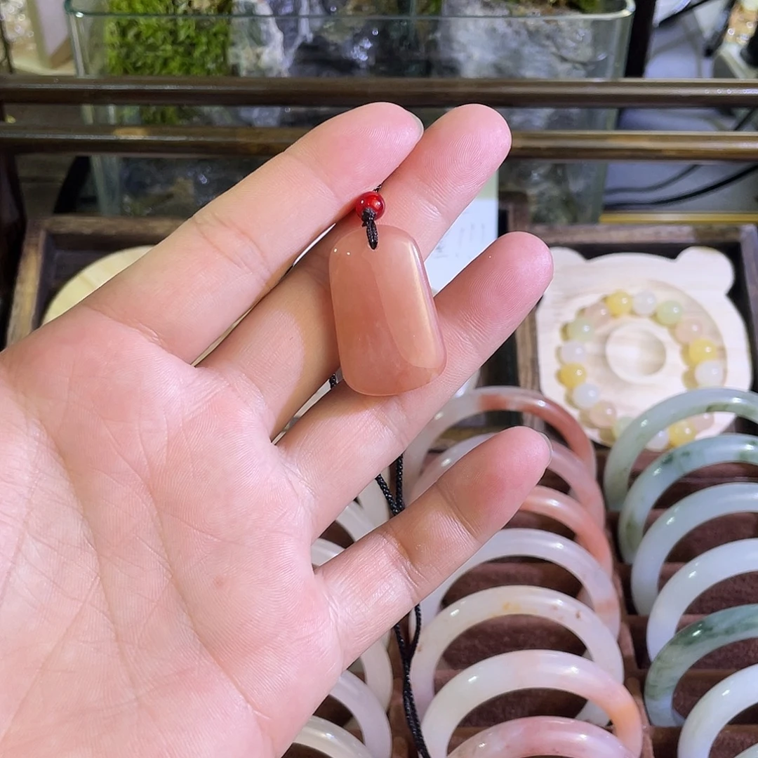 手镯玛瑙/玉髓未镶嵌