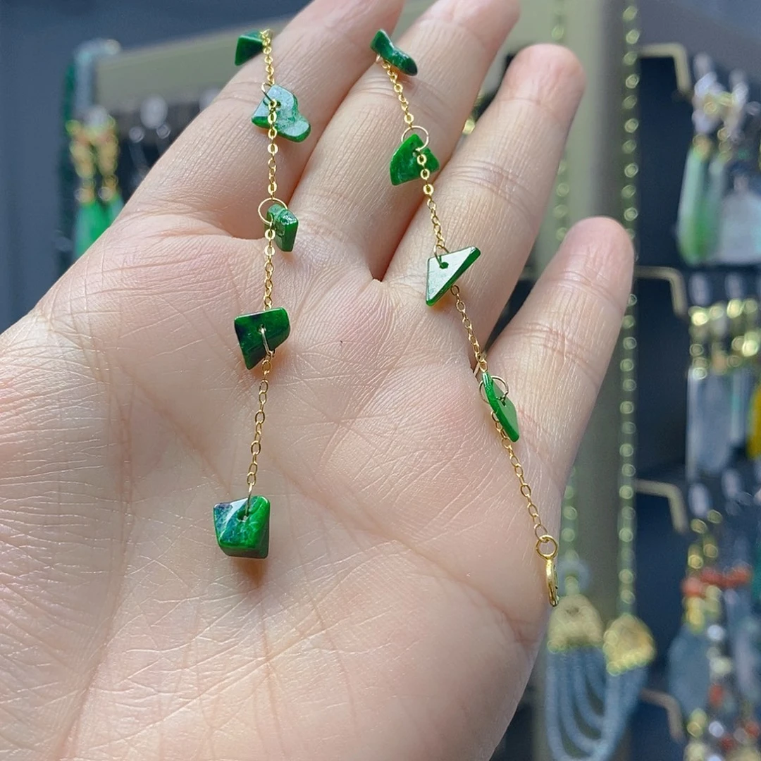 未镶嵌翡翠耳饰翡翠