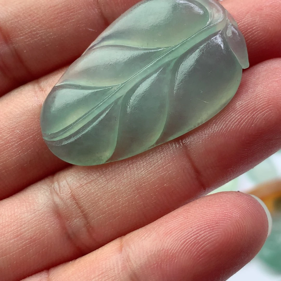 定制翡翠未镶嵌八****园包工