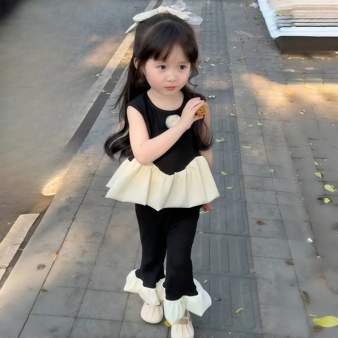 女童2025夏季洋气新品黑天鹅荷叶边背心休闲木耳边喇叭九分裤套装
