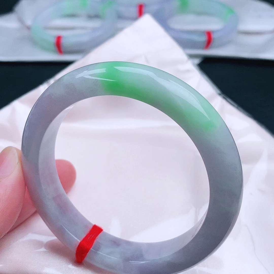 翡翠未镶嵌手镯11