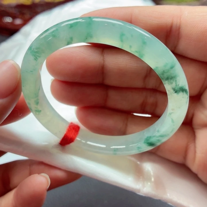 翡翠未镶嵌手镯天然缅甸A货翡翠（49-50）小冰飘花）